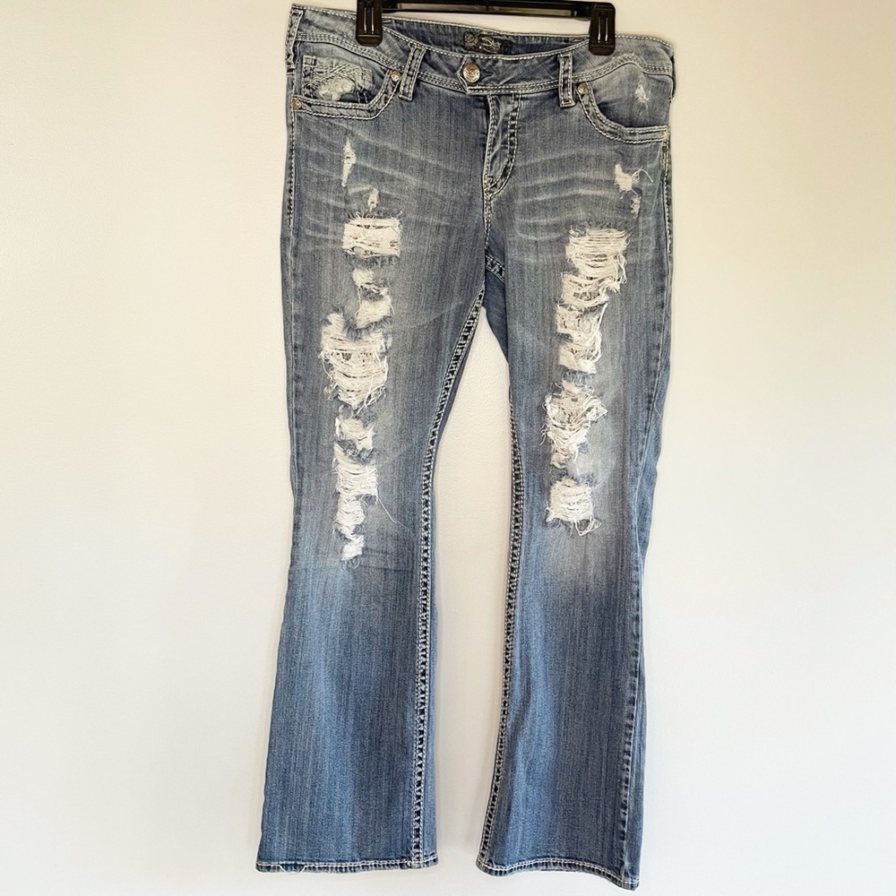 Silver Tuesday Destroyed Bootcut/Flare Leg Jeans - size 16